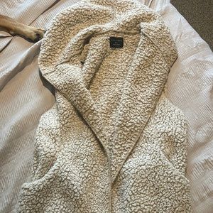 sherpa vest with pockets